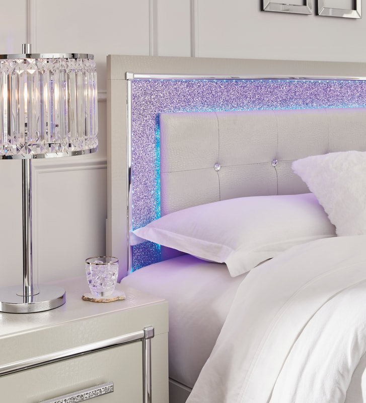b2114-58-57-87-led-detail_orig.jpeg Ashley B2114 - 4pc or 5pc Bedroom Set - Queen, King