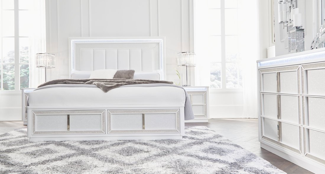 b822-mood-h-c_orig.jpeg Ashley B822 - Bedroom Set Queen, King