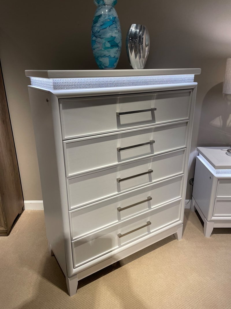 img-2575_orig.jpeg 781 White - 5PC Bedroom Set Queen