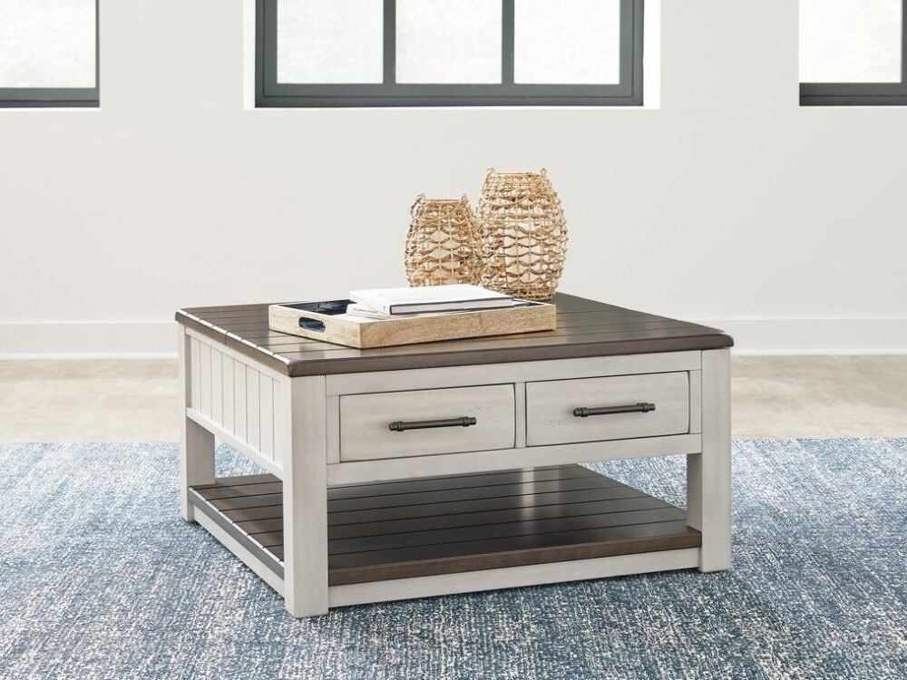 T796-00 - Lift Top Cocktail Table